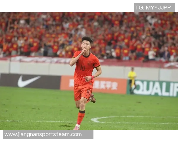 中国男足再创佳绩第七次闯入亚足联赛事决赛历史回顾与荣誉总结